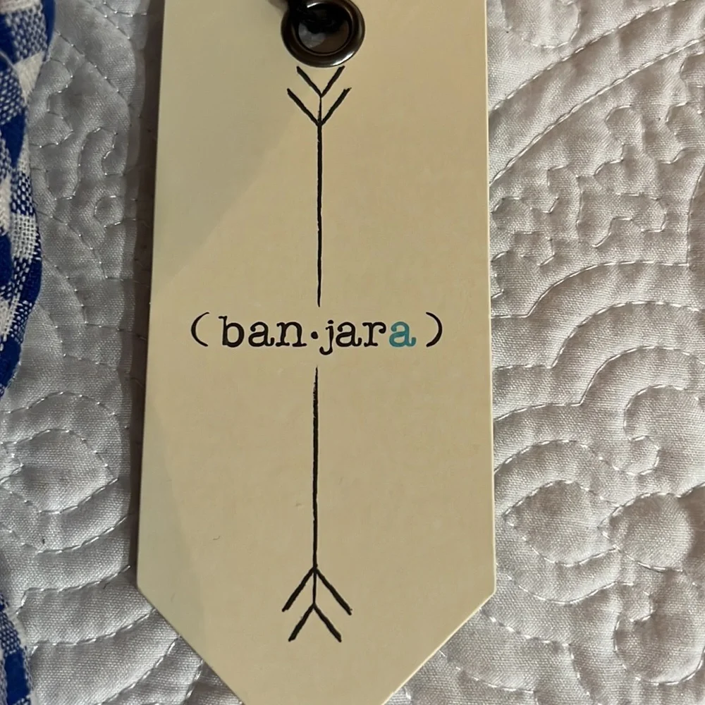 Banjara shorts, size small, NWT‎